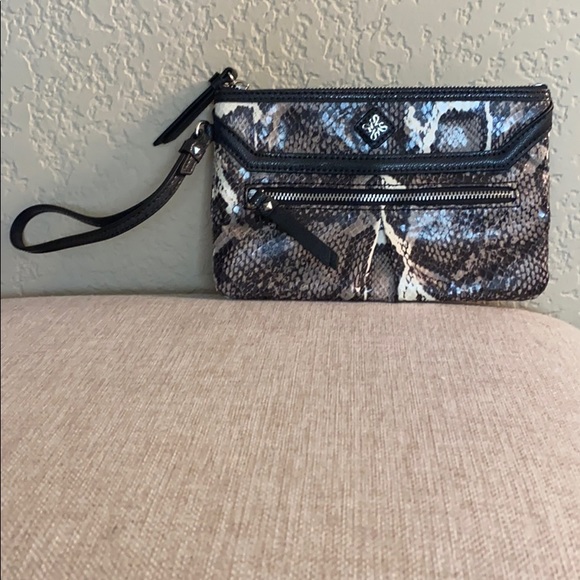 Vera Wand Python print clutch - Picture 2 of 7